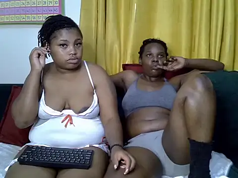 Sue pretty00 online show from July 2026 09:53:01 PM