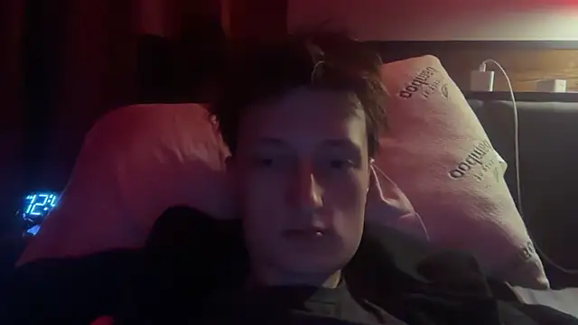 Snapshot of CamBos07 chatting on June 2026 04:47:02 AM CamBos07 online show from June 2026 04:47:02 AM