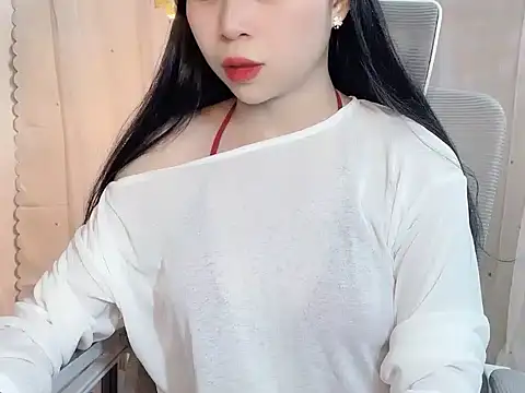 Snapshot of -Naomii_ chatting on May 2026 03:14:02 AM -Naomii online show from May 2026 03:14:02 AM