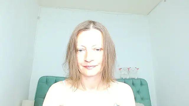 Anastasia skyy online show from May 2026 10:18:02 PM