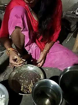 Snapshot of maliska-rani chatting on July 2026 03:45:02 PM maliska-rani online show from July 2026 03:45:02 PM