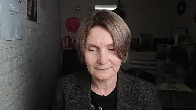 Snapshot of Mabel_Magic chatting on June 2026 06:04:01 AM Mabel Magic online show from June 2026 06:04:01 AM