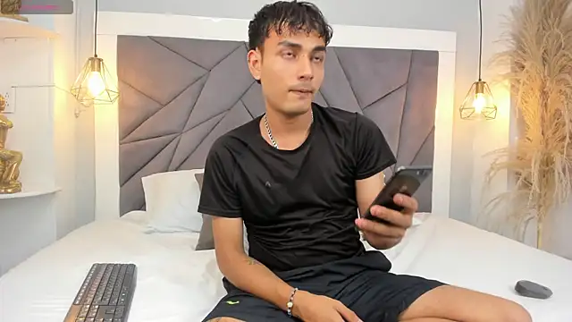 Snapshot of LiamBlake_ chatting on May 2026 05:49:01 AM LiamBlake online show from May 2026 05:49:01 AM