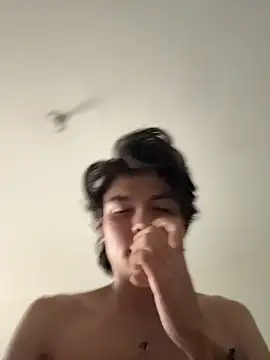 Liamdelrey online show from May 2026 02:14:01 PM