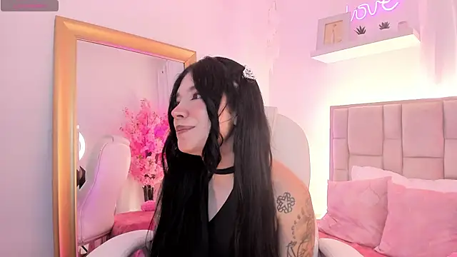 Isis waifu  online show from May 2026 05:05:02 AM