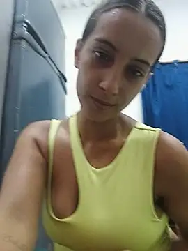Snapshot of dirty_indecent_kitte chatting on May 2026 10:19:01 PM dirty indecent kitte online show from May 2026 10:19:01 PM