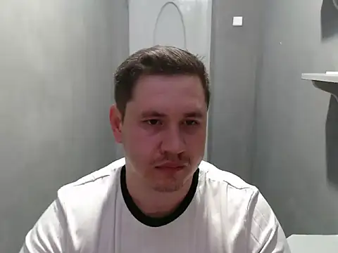 Snapshot of Max_Marlyn chatting on May 2026 05:48:02 AM Max Marlyn online show from May 2026 05:48:02 AM