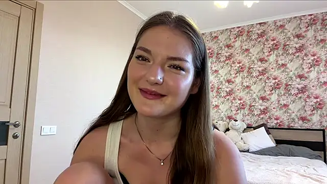 Snapshot of lizzzanatooo chatting on June 2026 03:25:02 PM lizzzanatooo online show from June 2026 03:25:02 PM