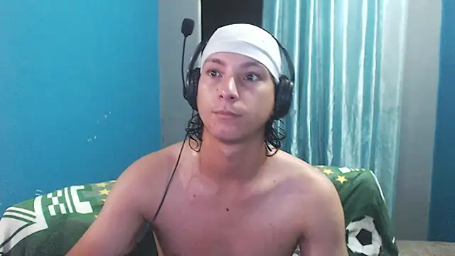 Snapshot of MrKingsaintx chatting on July 2026 02:03:02 AM MrKingsaintx online show from July 2026 02:03:02 AM