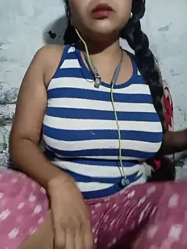 Snapshot of DESI-DOLLL chatting on June 2026 07:27:02 PM DESI-DOLLL online show from June 2026 07:27:02 PM