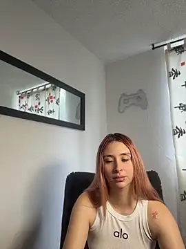 Snapshot of Sophia_LuxxX chatting on July 2026 03:12:02 PM Sophia LuxxX online show from July 2026 03:12:02 PM