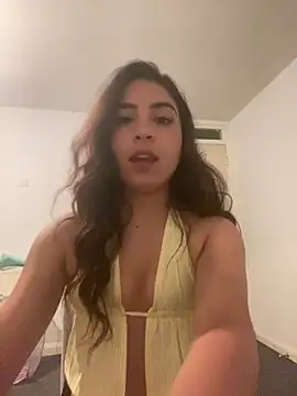 Snapshot of naomiiii55 chatting on May 2026 09:45:02 PM naomiiii55 online show from May 2026 09:45:02 PM