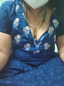 Tamil-kaviya98 online show from June 2026 08:58:01 AM