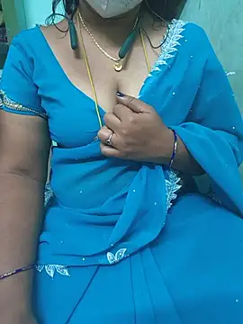 Tamil-kaviya98 online show from July 2026 05:15:02 PM