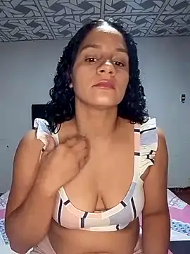 Snapshot of Cielo_777_ chatting on June 2026 01:39:01 AM Cielo 777 online show from June 2026 01:39:01 AM