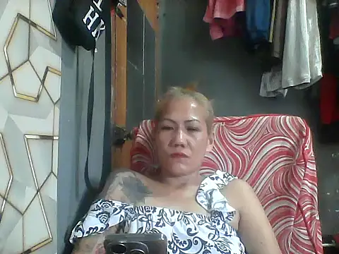 Snapshot of pinayheartaker chatting on July 2026 03:10:02 AM pinayheartaker online show from July 2026 03:10:02 AM