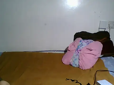Snapshot of curvy_queen89 chatting on June 2026 07:46:01 AM curvy queen89 online show from June 2026 07:46:01 AM