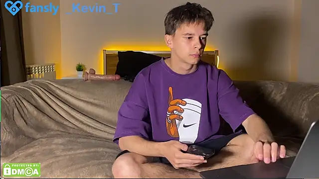 Snapshot of Kevin_do0 chatting on May 2026 07:44:02 PM Kevin do0 online show from May 2026 07:44:02 PM