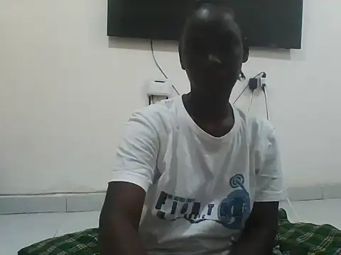 Snapshot of Wild_flower0 chatting on June 2026 12:29:01 PM Wild flower0 online show from June 2026 12:29:01 PM