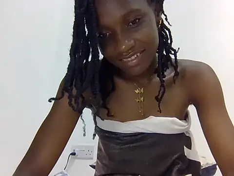 Snapshot of Sexxy_petite1 chatting on June 2026 04:40:01 AM Sexxy petite1 online show from June 2026 04:40:01 AM