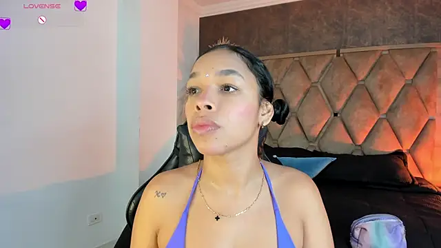 Snapshot of ThaliaHall_1 chatting on June 2026 11:12:02 AM ThaliaHall 1 online show from June 2026 11:12:02 AM