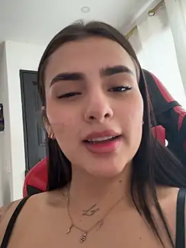 Snapshot of ElectraScott chatting on June 2026 09:41:01 PM ElectraScott online show from June 2026 09:41:01 PM