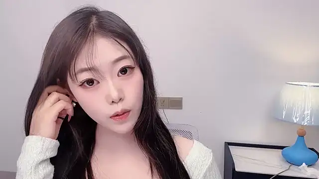 smalldaiwang online show from July 2026 02:51:02 AM