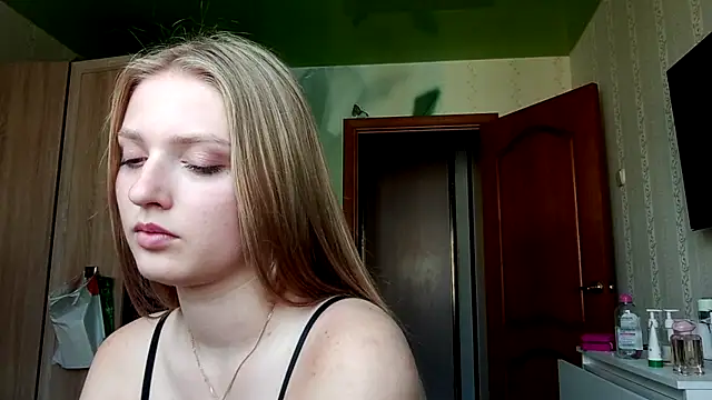 Snapshot of NorineGressett chatting on July 2026 10:21:02 AM NorineGressett online show from July 2026 10:21:02 AM