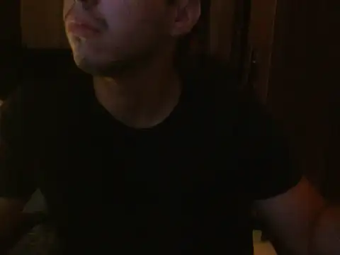 Snapshot of Fer_Ti chatting on May 2026 01:52:02 PM Fer Ti online show from May 2026 01:52:02 PM