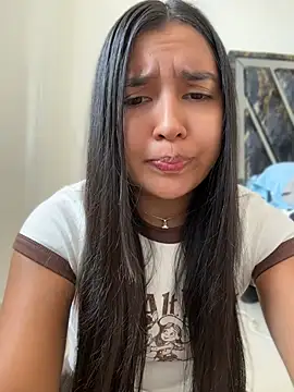 Snapshot of HaileyBieber_ chatting on July 2026 03:50:01 PM HaileyBieber online show from July 2026 03:50:01 PM
