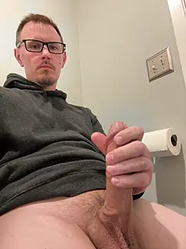 Snapshot of Hardpaul85 chatting on June 2026 07:49:01 PM Hardpaul85 online show from June 2026 07:49:01 PM