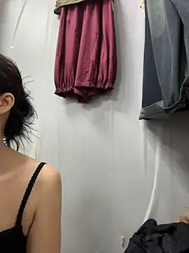 honghong mother online show from July 2026 12:27:01 AM