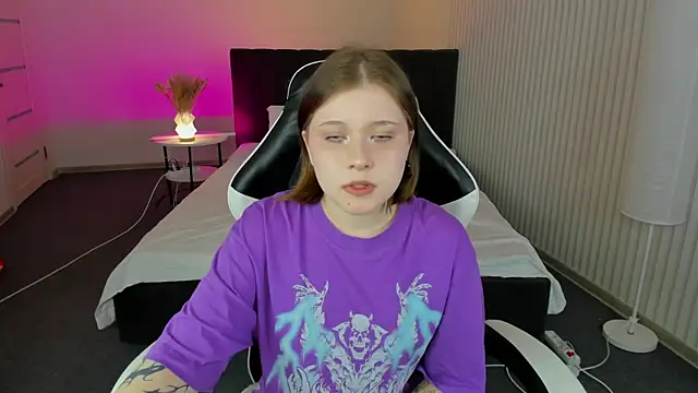 Snapshot of Kylie-Voss chatting on July 2026 02:58:01 AM Kylie-Voss online show from July 2026 02:58:01 AM