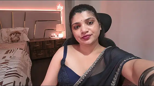 Snapshot of kritikak212 chatting on May 2026 05:54:02 PM kritikak212 online show from May 2026 05:54:02 PM