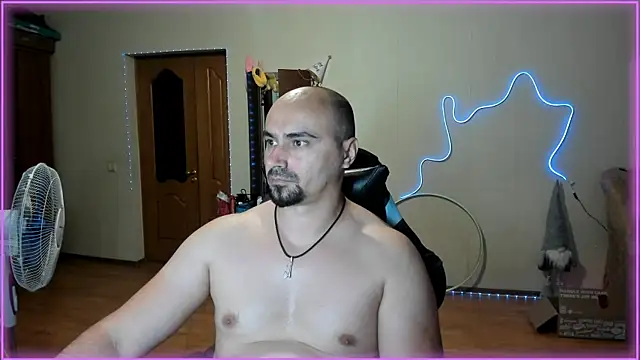 Snapshot of -SexyDaddy- chatting on July 2026 02:41:01 PM -SexyDaddy- online show from July 2026 02:41:01 PM