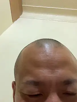 Snapshot of zhulinjian chatting on May 2026 05:15:01 AM zhulinjian online show from May 2026 05:15:01 AM