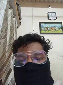 xbsbshhshbsn online show from May 2026 05:53:01 PM