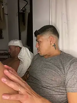 Snapshot of Tatuadomoreno23cm chatting on June 2026 01:29:01 AM Tatuadomoreno23cm online show from June 2026 01:29:01 AM