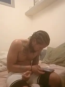 Snapshot of boyrolo24 chatting on June 2026 05:08:01 PM boyrolo24 online show from June 2026 05:08:01 PM