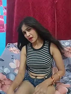 Snapshot of Naughty_Kiara_ chatting on June 2026 04:39:02 AM Naughty Kiara online show from June 2026 04:39:02 AM