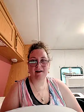 Snapshot of lime76 chatting on May 2026 08:06:02 PM lime76 online show from May 2026 08:06:02 PM