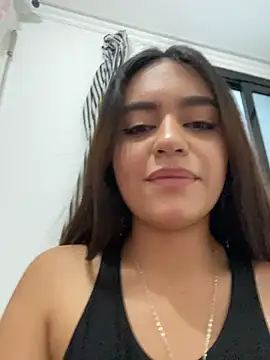 Snapshot of CORAL-524 chatting on June 2026 10:32:02 PM CORAL-524 online show from June 2026 10:32:02 PM