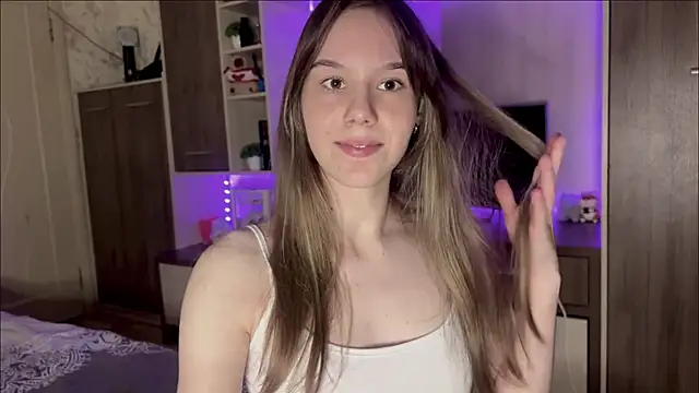 Snapshot of RinaRight__ chatting on May 2026 08:54:02 PM RinaRight online show from May 2026 08:54:02 PM