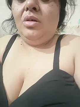 Snapshot of simranjeet_kaur69 chatting on June 2026 11:22:02 PM simranjeet kaur69 online show from June 2026 11:22:02 PM