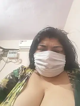 Snapshot of simranjeet_kaur69 chatting on July 2026 11:00:01 PM simranjeet kaur69 online show from July 2026 11:00:01 PM