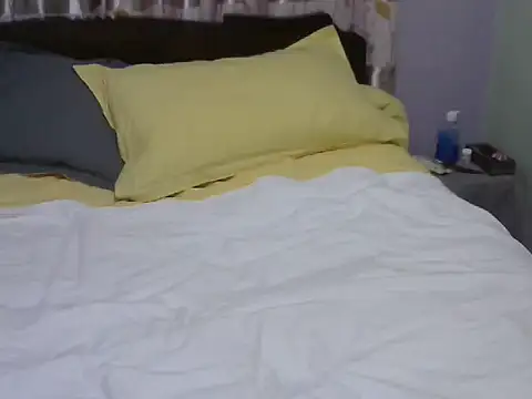 Hotbooty000 online show from July 2026 08:00:02 PM