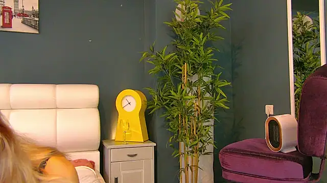 Tiny Tease online show from July 2026 08:15:02 PM