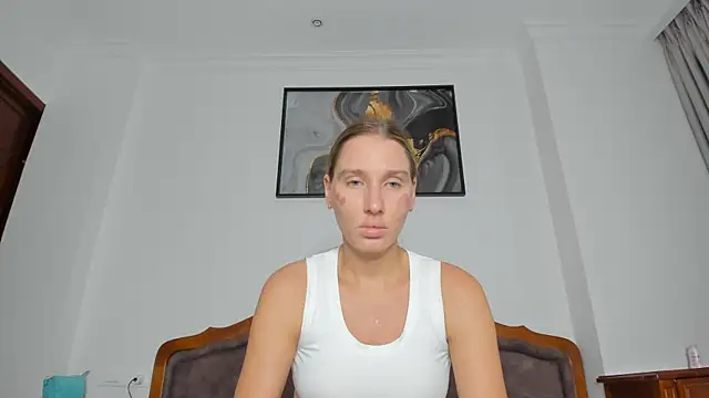 SofiClimbing online show from November 2025 08:06:02 AM