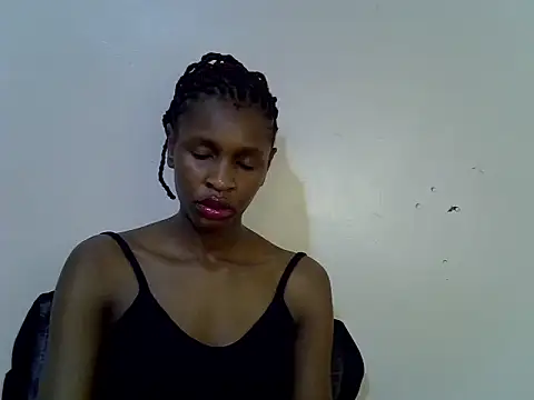 Snapshot of velvet_luxe chatting on June 2026 01:16:02 AM velvet luxe online show from June 2026 01:16:02 AM