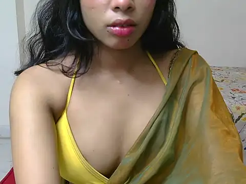 Snapshot of hii-tanisa chatting on July 2026 04:28:02 AM hii-tanisa online show from July 2026 04:28:02 AM